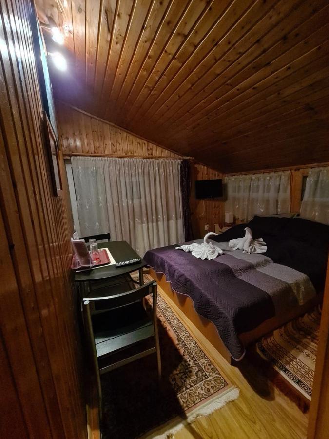 Vila Valencia Azuga Esterno foto